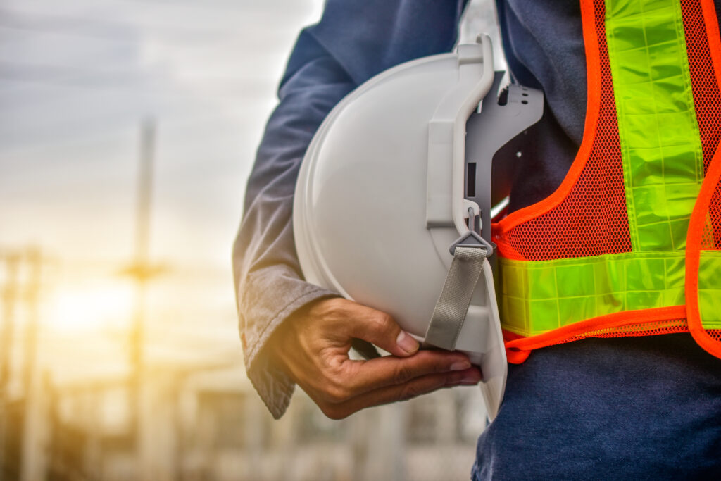 Técnicos Electricistas Especializados, electricistas a domicilio, electricistas chapinero